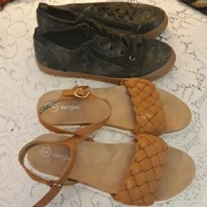 Bundle Cat & Jack Big Girls Camouflage Sneakers & Sandals Size 3 & 4